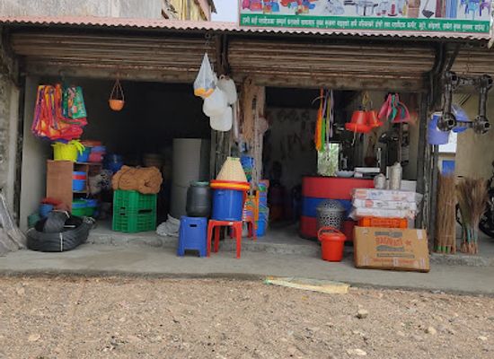 nepal/chitwan/sauraha/shop/gas