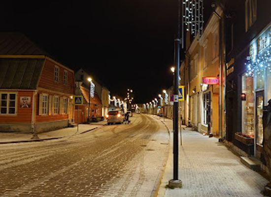 estonia/laane-county/shop/haapsalu-kaubamaja