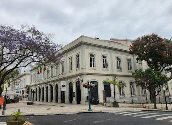portugal/madeira/shop/marina-shopping