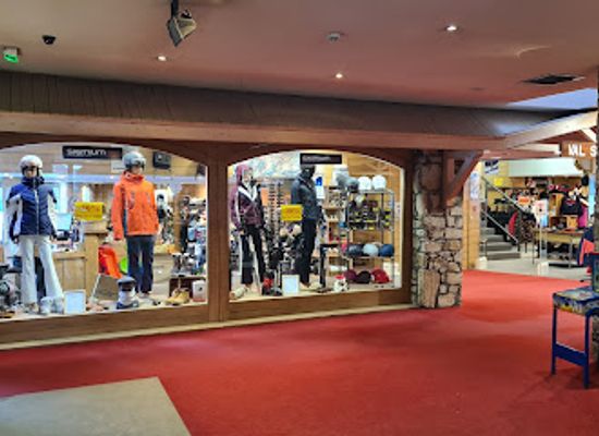 france/val-d-isere/shop/skimium-val-ski-shop-val-d-isere