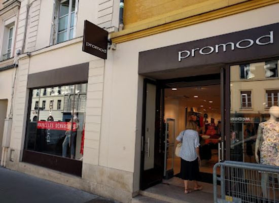 france/versailles/shop/promod