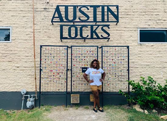 texas/central-texas/shop/love-from-austin-mural