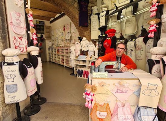 italy/san-gimignano/shop/made-intaly
