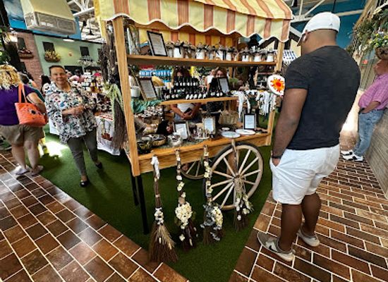 connecticut/the-gold-coast/shop/the-bristol-bazaar