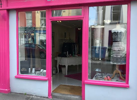 ireland/county-kerry/shop/sola-boutique