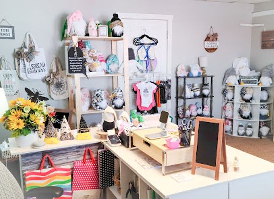 iowa/cedar-rapids/shop/buzybee-creations