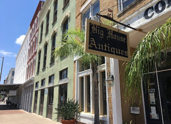 texas/galveston/shop/big-house-antiques