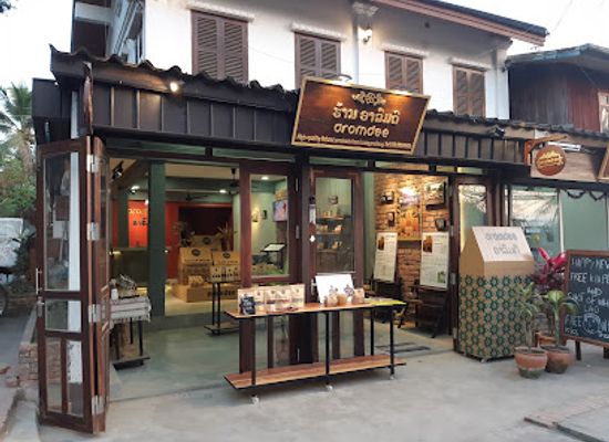 laos/northern-laos/shop/aromdee-nature-coffee-natural-products
