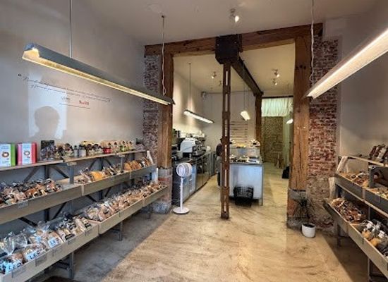 spain/madrid/shop/leon-the-baker
