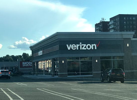 new-york/yonkers/shop/central-plaza-shopping-center