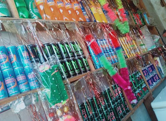 afghanistan/nuristan/shop/fawad-pardis-foods-shop