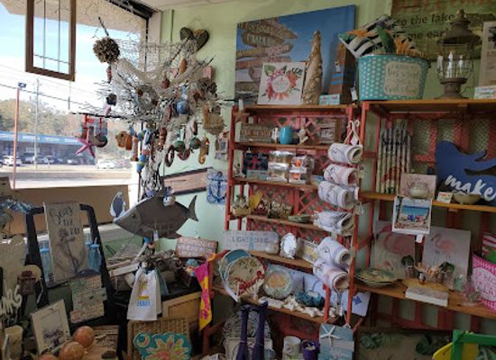 alabama/mobile/shop/timeless-treasures-gift-shop-decor