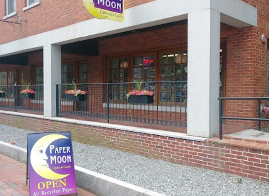 massachusetts/newburyport/shop/paper-moon