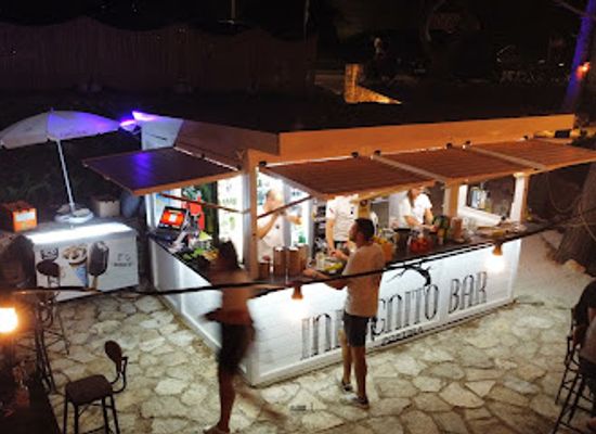 croatia/brac-island/shop/inkognito-bar