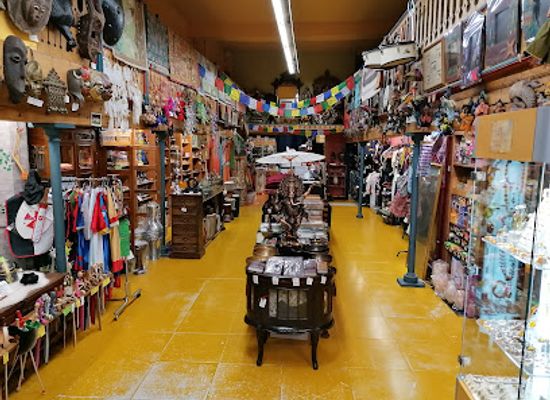 spain/pamplona/shop/ebano