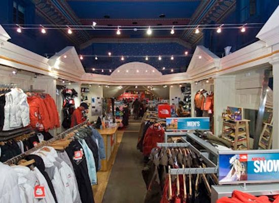 colorado/breckenridge-ski-resort/shop/the-north-face