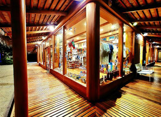 maldives/vaavu-atoll/shop/alimatha-souvenir-shop