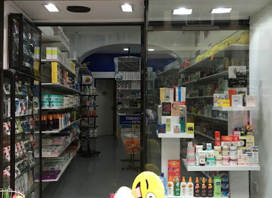 gibraltar/casemates-square/shop/woodwhite-ltd-t-a-sacha-s
