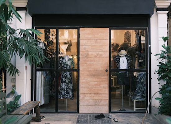 cambodia/siem-reap/downtown-siem-reap/shop/shop-676