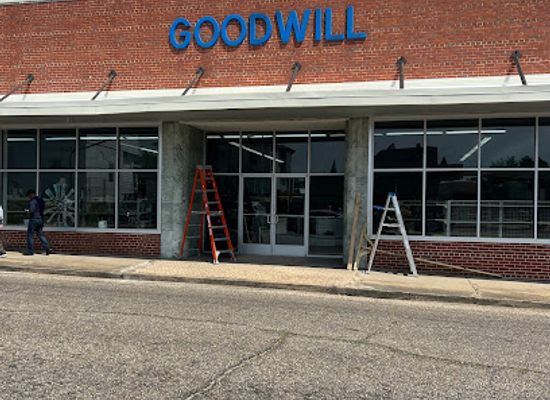 alabama/selma/shop/goodwill