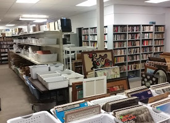 iowa/iowa-city/shop/houseworks