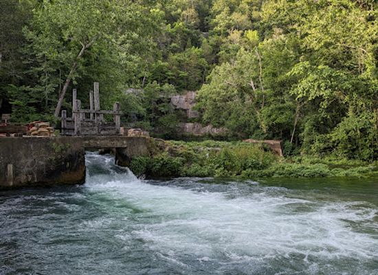 missouri/current-river-basin/shop/ozark-national-scenic-riverways-park-headquarters-no-visitor-center