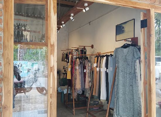 sri-lanka/arugam-bay/shop/dunstan-surf-company-arugam-bay