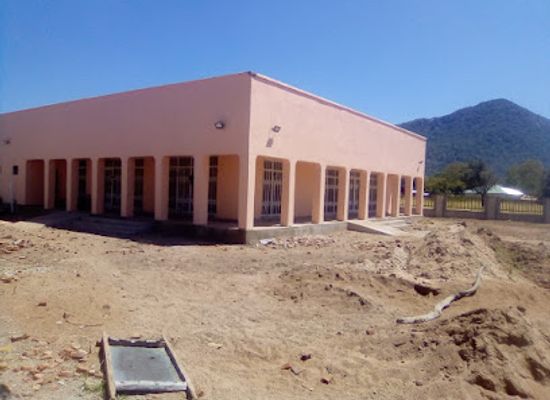 malawi/cape-maclear/shop/shalom-arcade