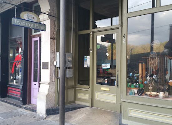 arkansas/eureka-springs/shop/blue-spring-trading-post