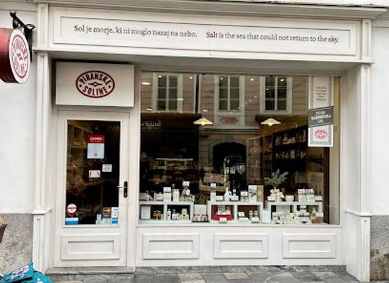 slovenia/central-slovenia/shop/piranske-soline