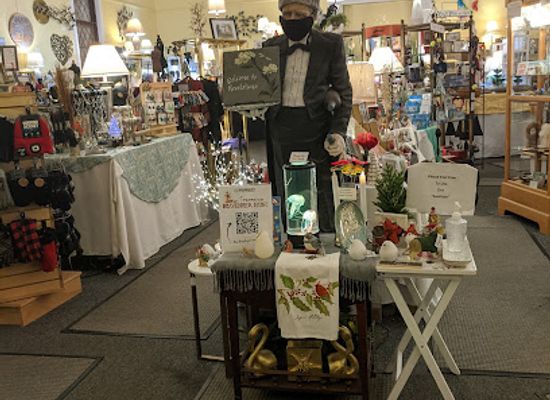 maine/ogunquit/shop/revelations-gift-shop