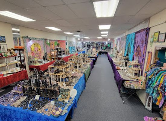 new-mexico/roswell/shop/eclectic-treasurez