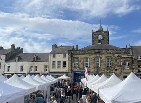 united-kingdom/north-east-england/attraction/alnwick-market