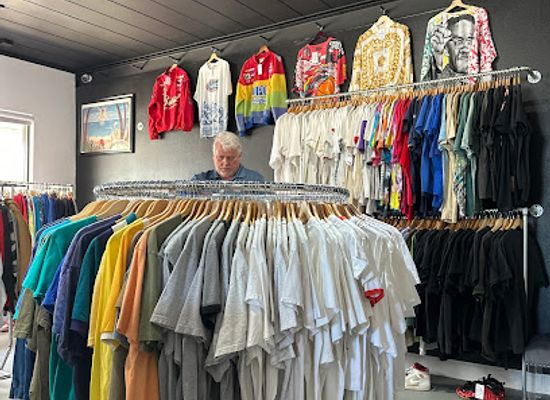florida/st-petersburg-beach/shop/second-worn