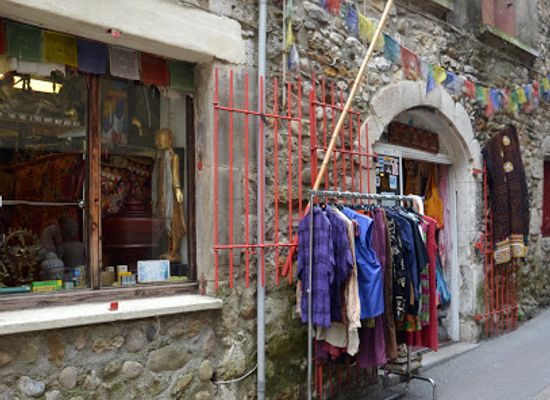 france/languedoc/shop/zone-libre-orient-shop