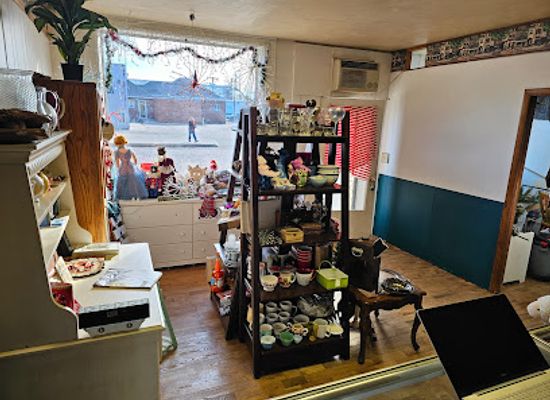 kansas/cross-timbers/shop/the-little-shop-of-goodland