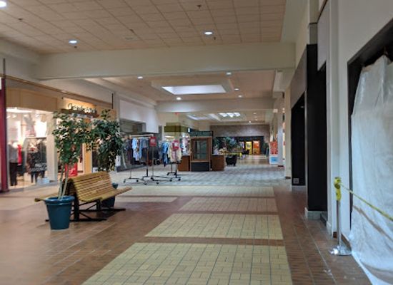 minnesota/iron-range/shop/thunderbird-mall
