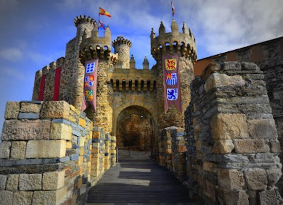 spain/castile-and-leon/shop/ponferrada-castle