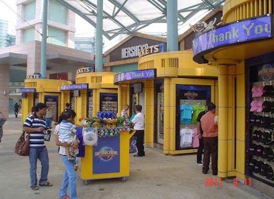 singapore/sentosa-island/shop/universal-studios-store