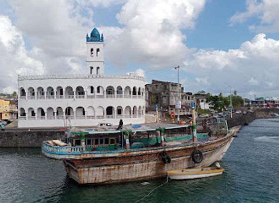 comoros/iconi/shop/adore-comores