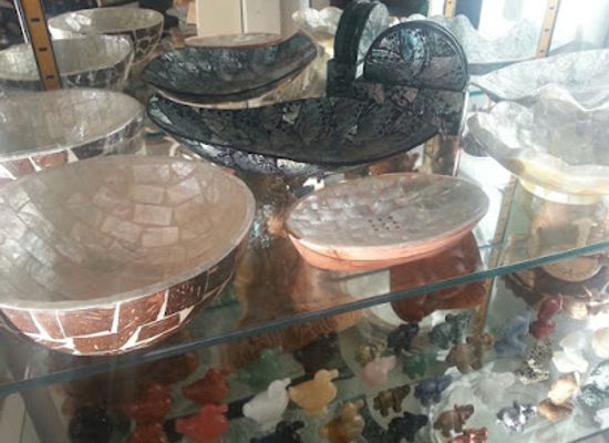 mauritius/flic-en-flac-beach/shop/crealia-boutik