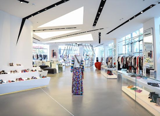 united-arab-emirates/arabian-gulf-coast/shop/vao-concept-store