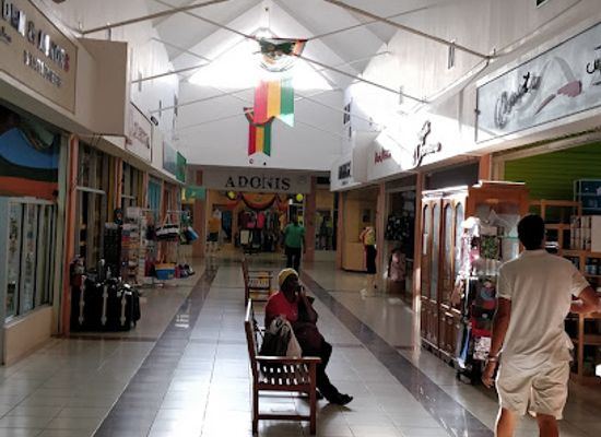 grenada/saint-andrew/shop/spiceland-mall