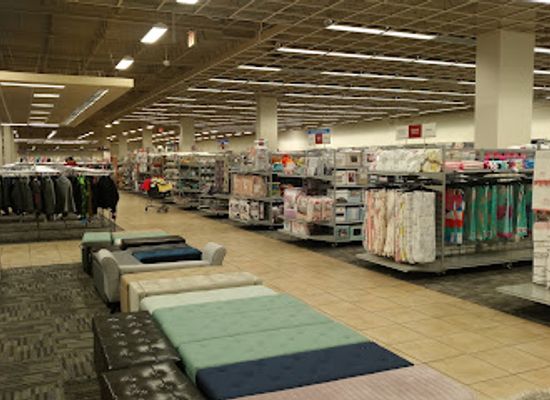 connecticut/hartford-county/shop/charter-oak-mall