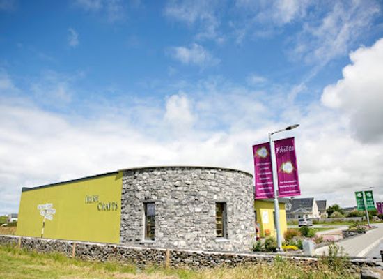 ireland/cliffs-of-moher/shop/irish-crafts-doolin