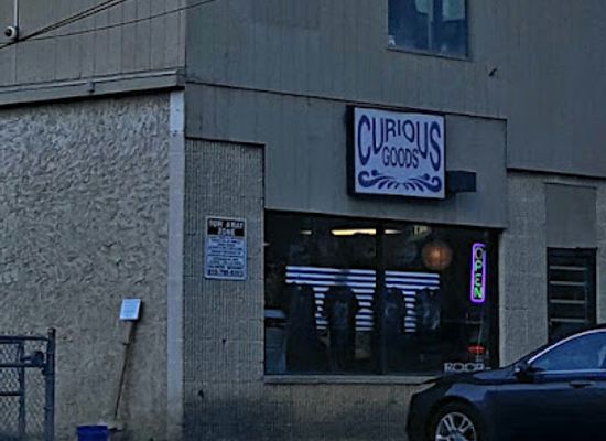 north-carolina/raleigh/downtown-raleigh/shop/curious-goods