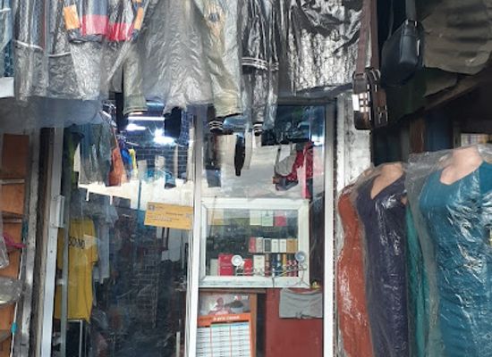 cameroon/grassfield-region/shop/glory-shopping-marche-dogpassi