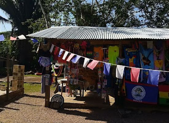 belize/cayo-district/shop/gordon-s-gift-shop-and-water-shoes