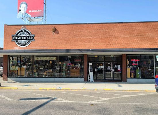 montana/billings/downtown-billings/shop/yesteryears-antique-mall
