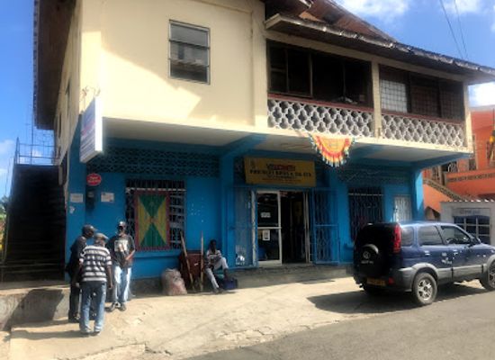 grenada/sauteurs/shop/philbert-bros-supermarket